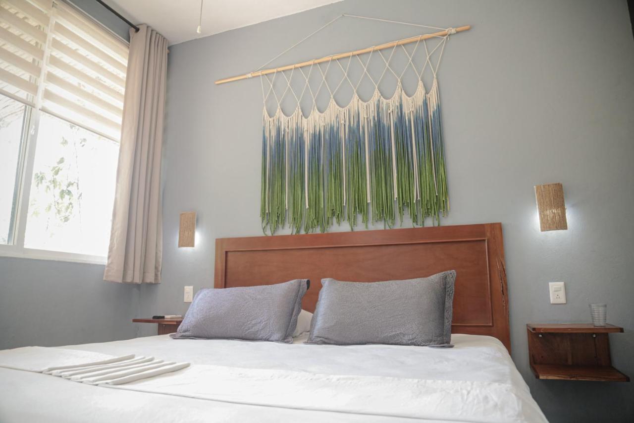Hotel Makaaba Eco-Boutique Bacalar Dış mekan fotoğraf A wall hanging